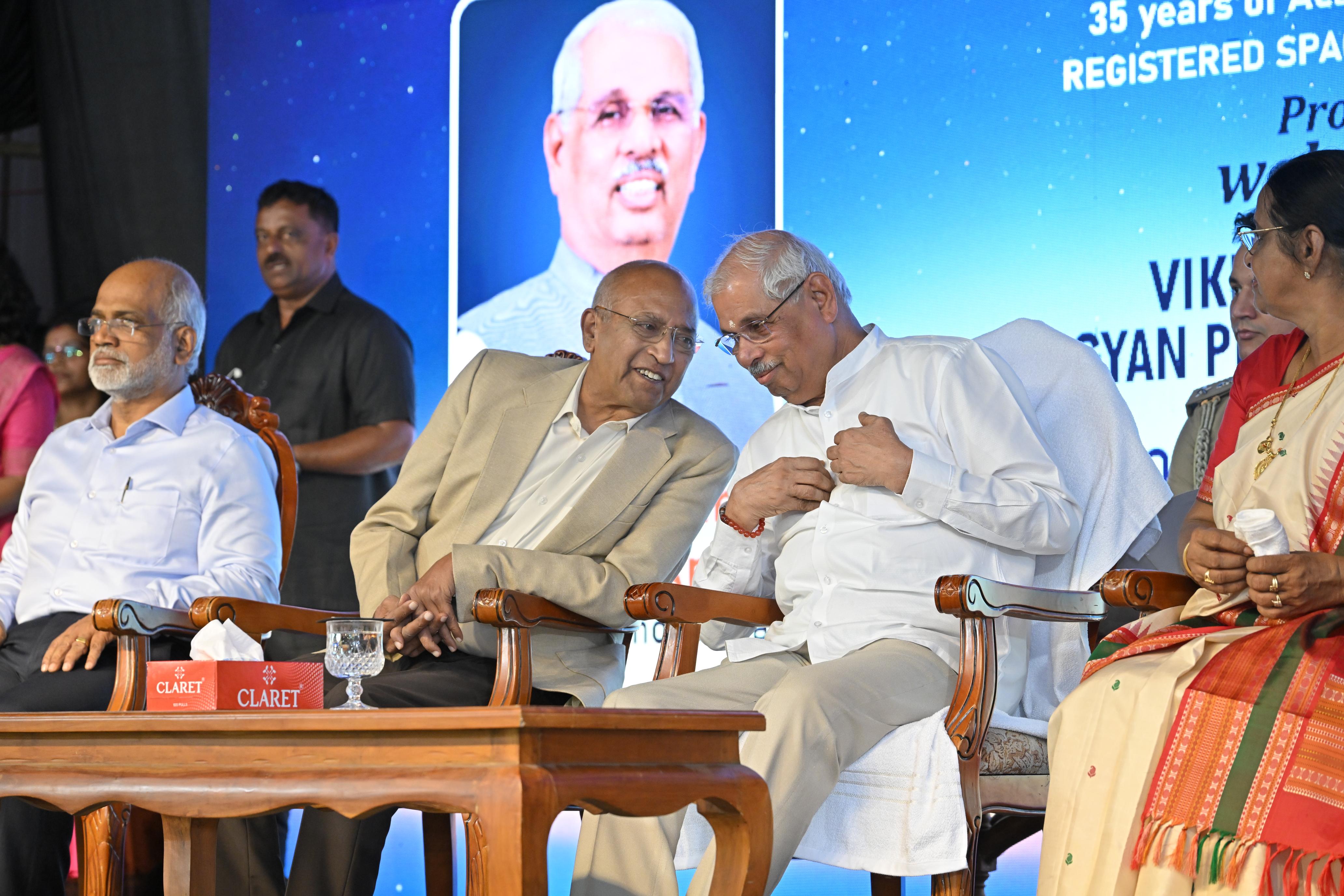 Pragati Academy — learning together